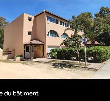 Leo Apartment *